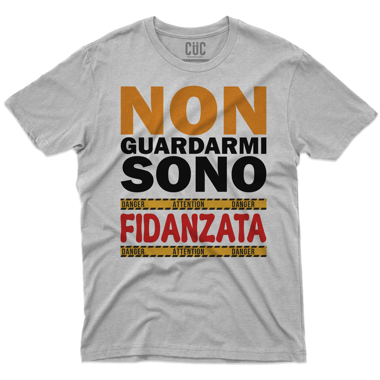 CUC T-SHIRT Non guardarmi sono fidanzata - SAN VALENTINO - Divertente - Regalo -  #chooseurcolor