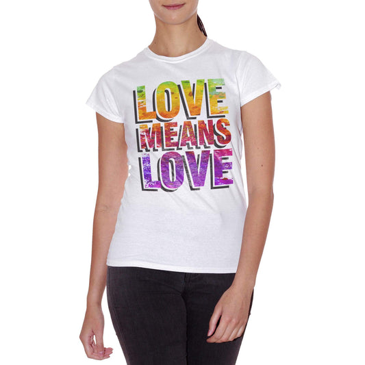 Lavender T-Shirt Love Means Love | Amore Significa Amore | Lgbt | Diritti Umani | Libertà Love | Choose Ur Color - SOCIAL CucShop
