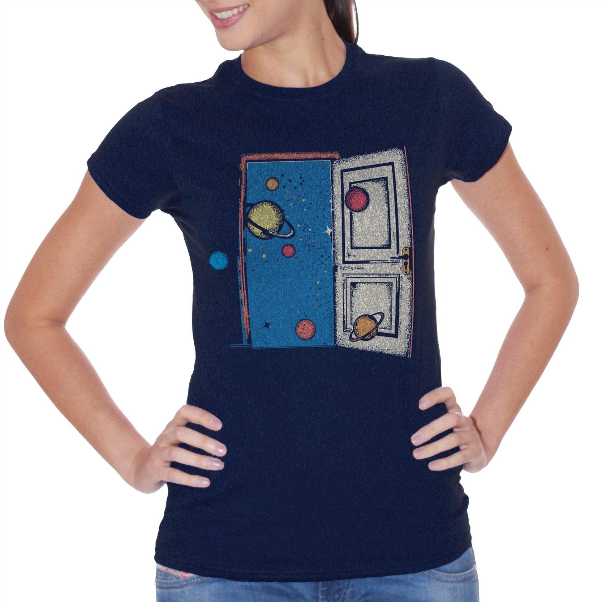 Midnight Blue T-Shirt Door Universe | Porta Per L'Universo | Vista Sullo Spazio | Vedere Lo Spazio Dalla Stanza | The Space | Choose Ur Color - SOCIAL CucShop